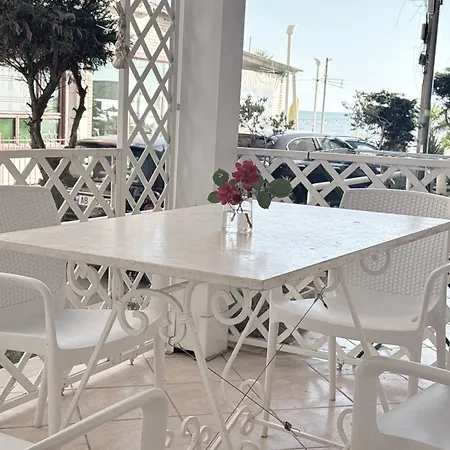 度假居 Zafira 17 Seafront With Veranda Durrës